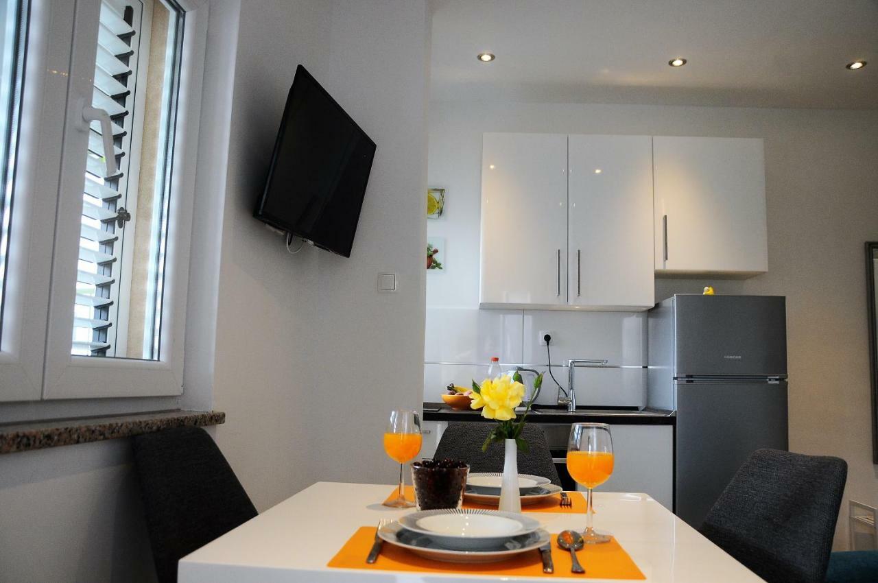 Apartment Aria With Private Parking Split Exteriér fotografie